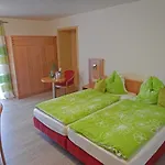 Steakhüsli Hotel-restaurant Hotel 3*