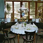 Steakhüsli Hotel-restaurant Hotel 3*