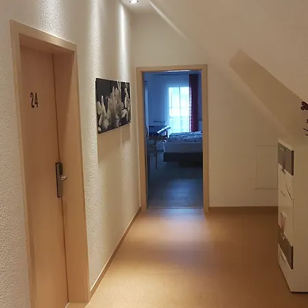 Steakhuesli Hotel-Restaurant Отель Шопфхайм