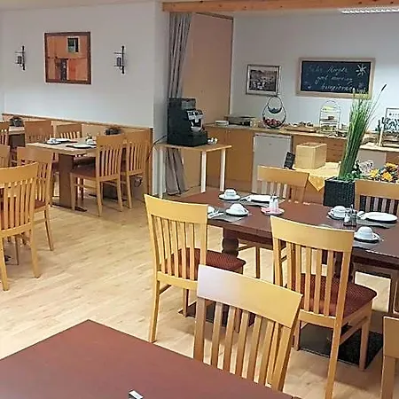 Steakhuesli Hotel-restaurant Hotel 3*